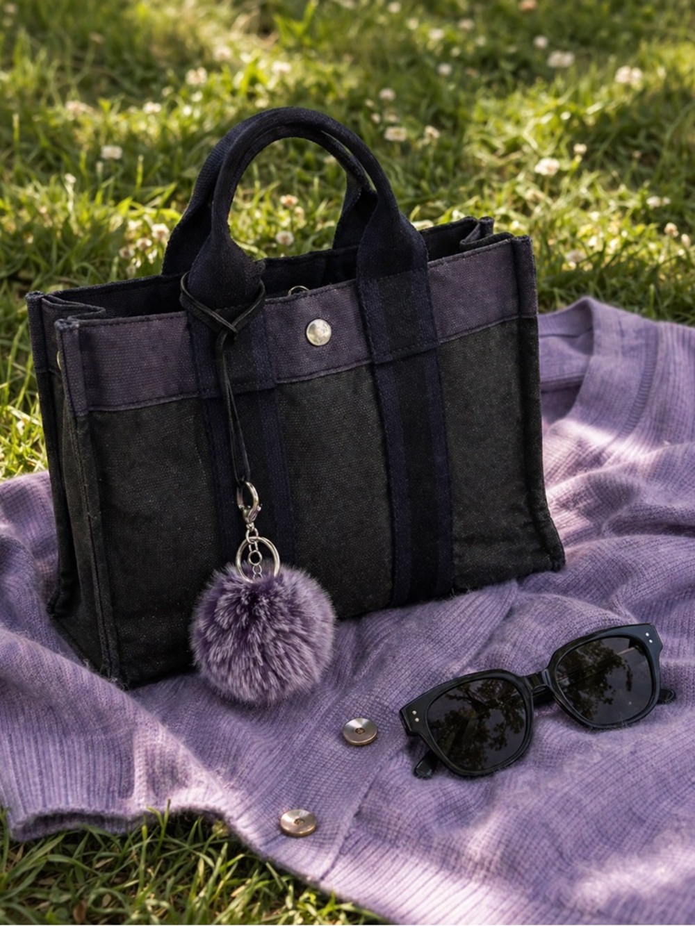 Hermès Fourre-Tout Canvas Tote – Classic Everyday Luxury